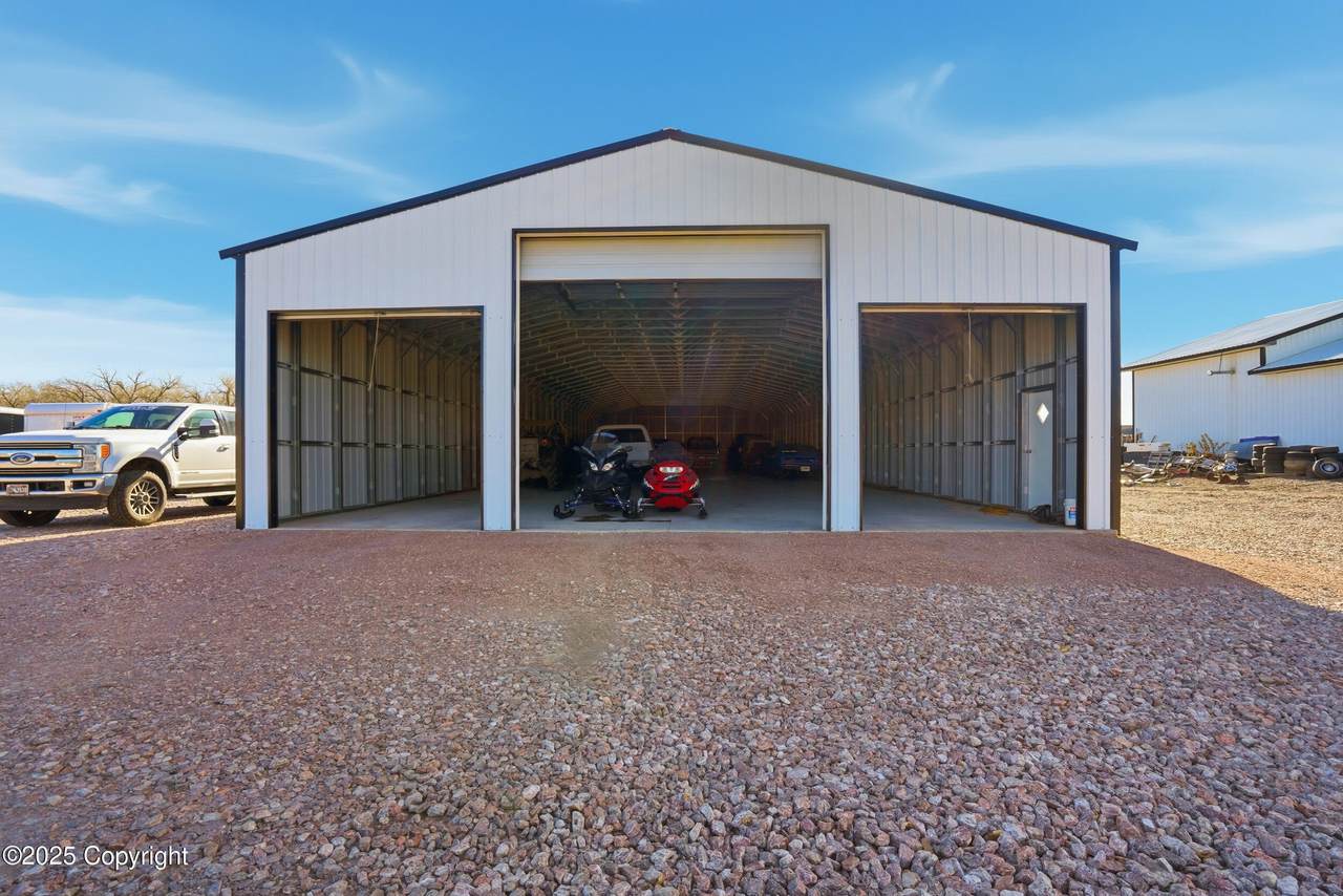 1910 W Main St - Photo 1