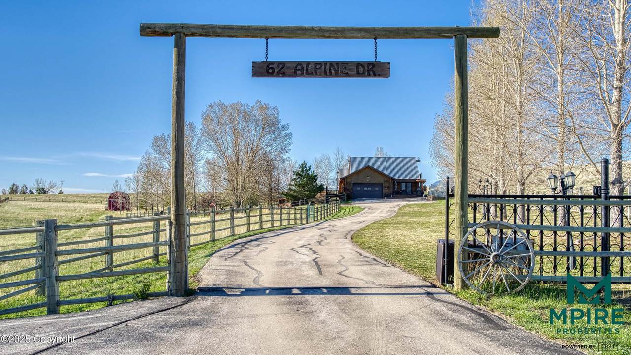 62 Alpine Dr - Photo 1