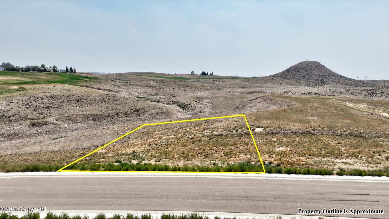613 Mountain Shadow - Photo 1