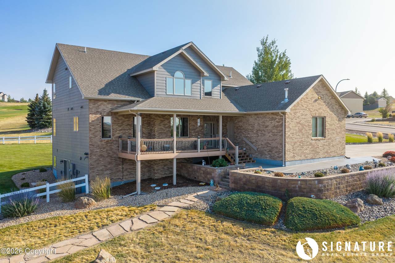 4103 Parkridge - Photo 1