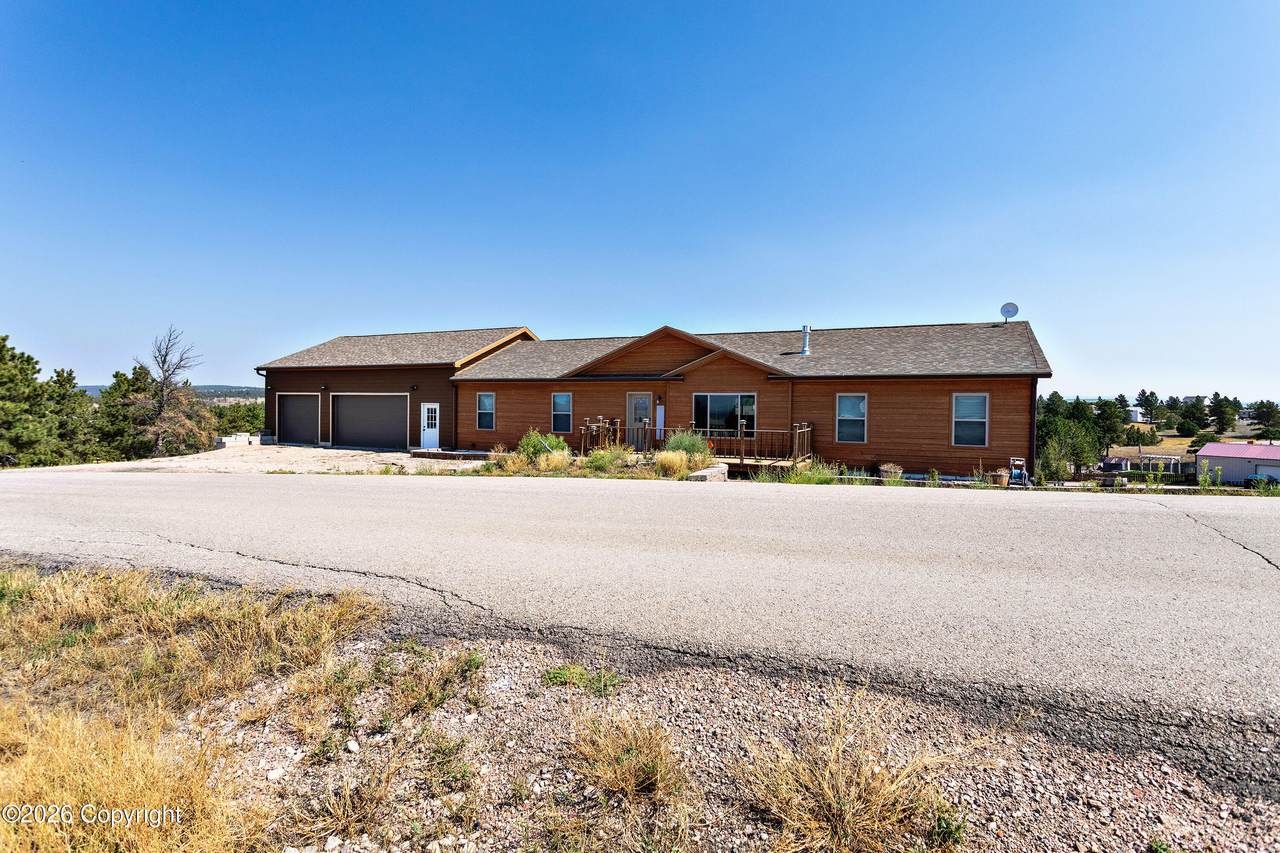 25 Pendleton Dr - Photo 1