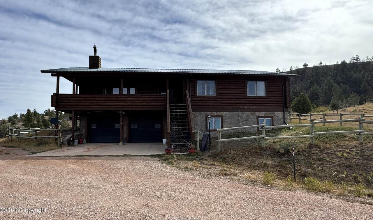 604 Douglas Rd - Photo 1