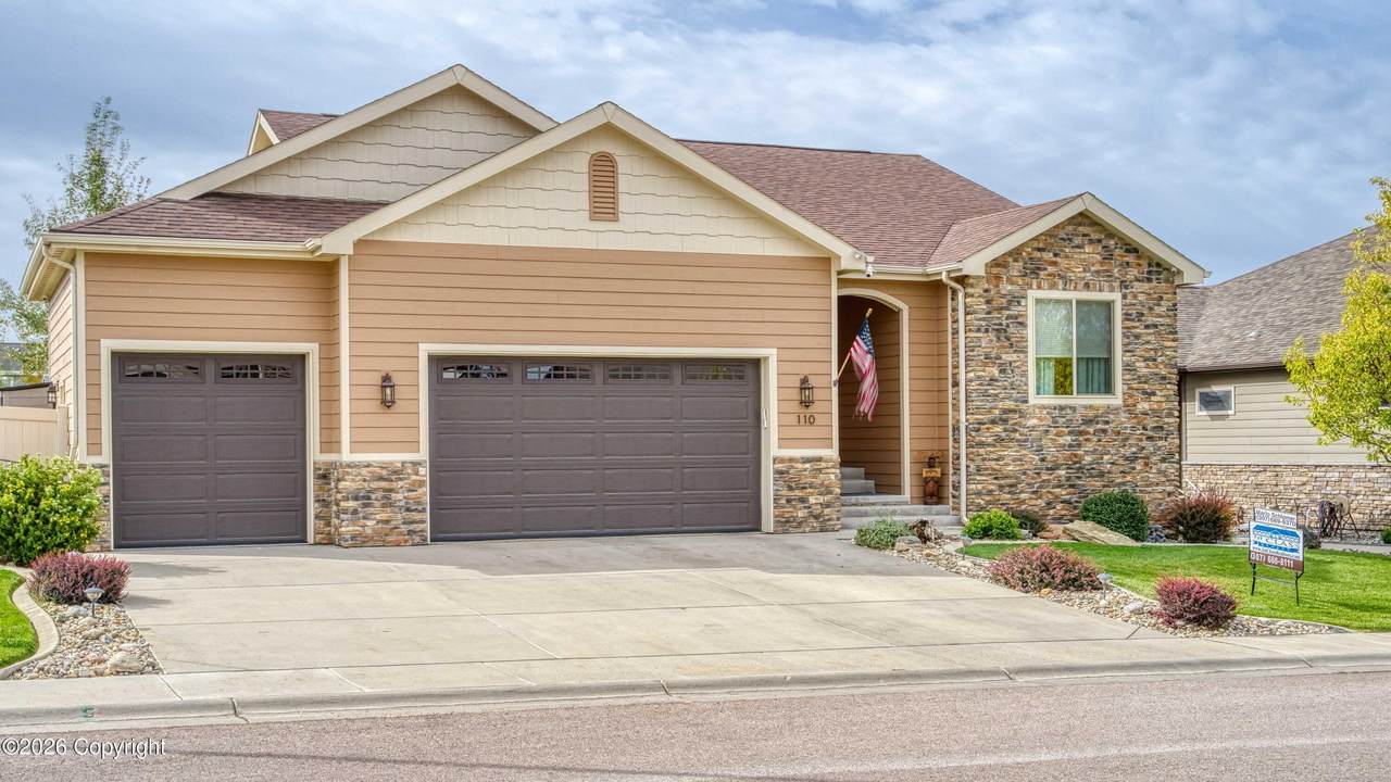110 Villa Way - Photo 1