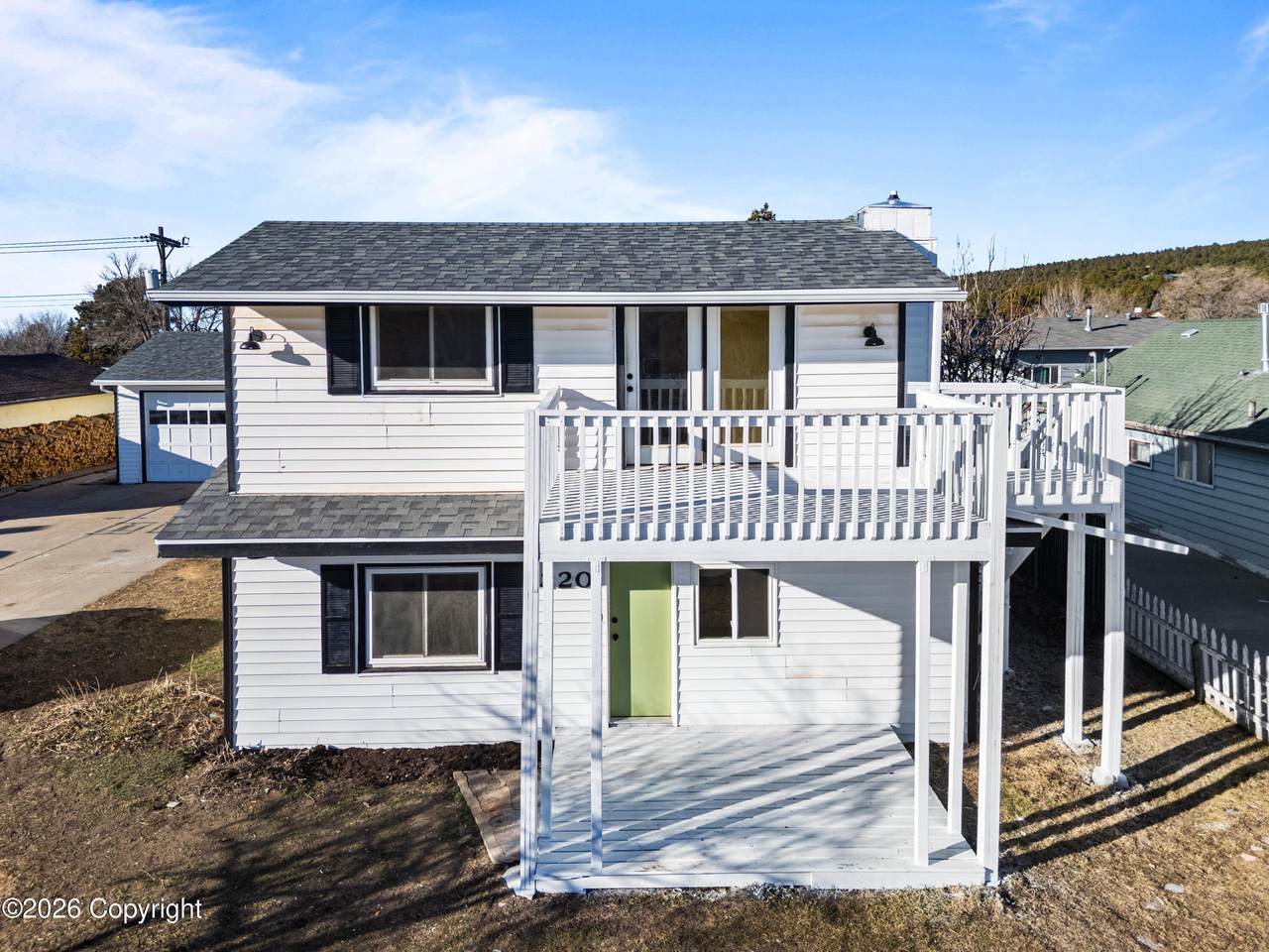 320 2nd Ave - Photo 1