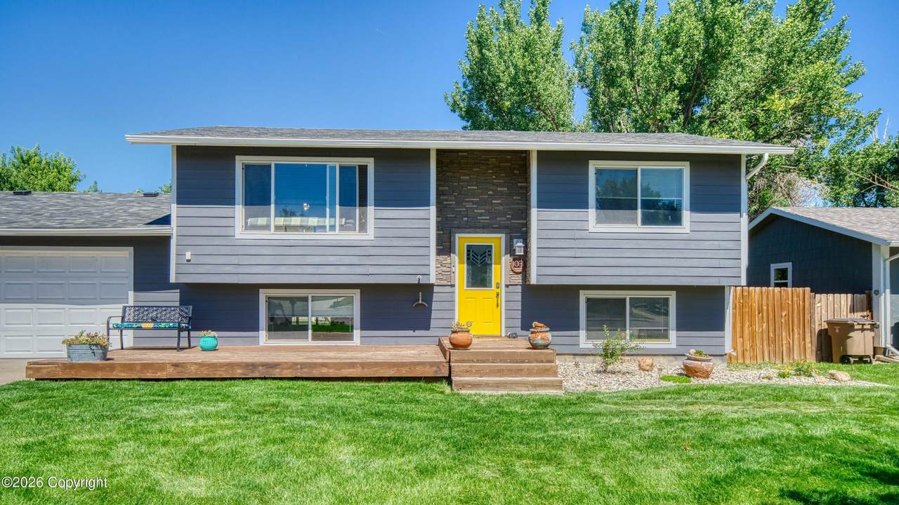 103 Sequoia Dr - Photo 1