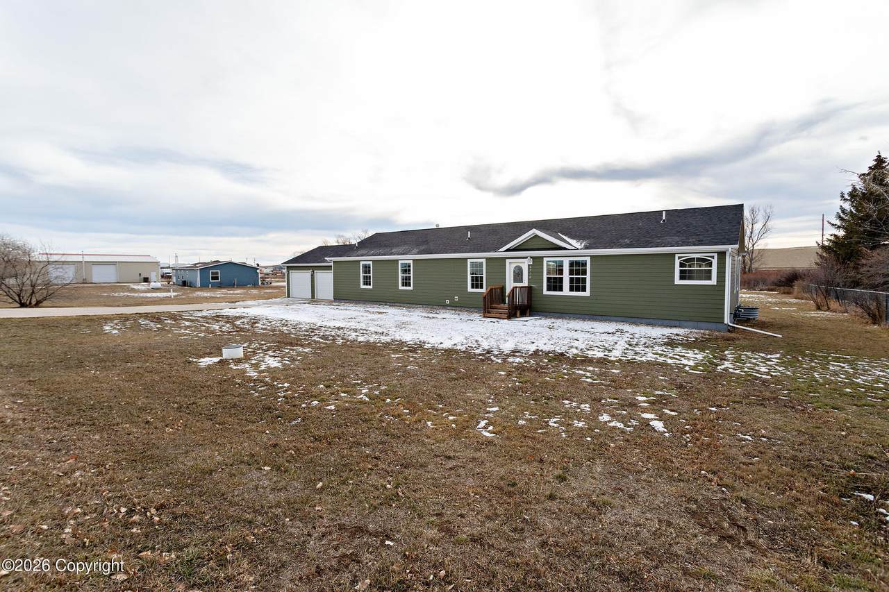 4710 University Rd - Photo 1