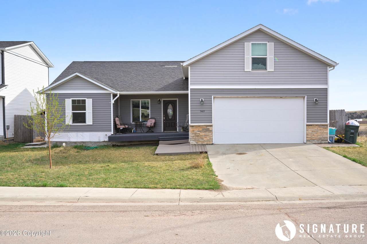 3403 Goldenrod - Photo 1