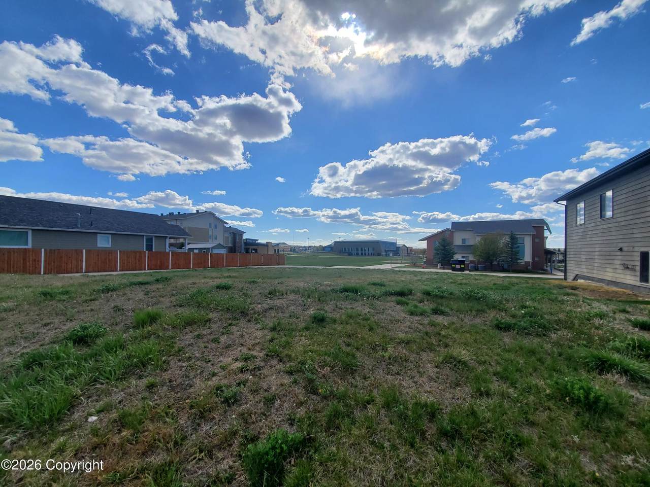 120 College Park - Photo 1