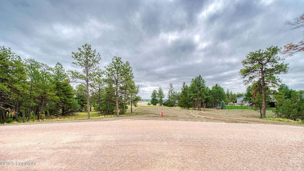3 Pine Crest Drive - Photo 1