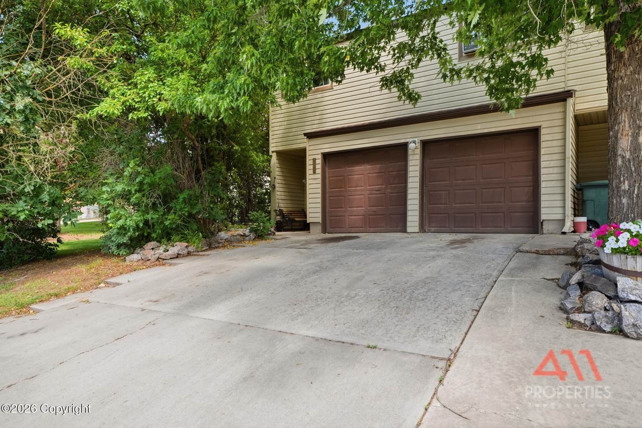 901 Gurley - Photo 1