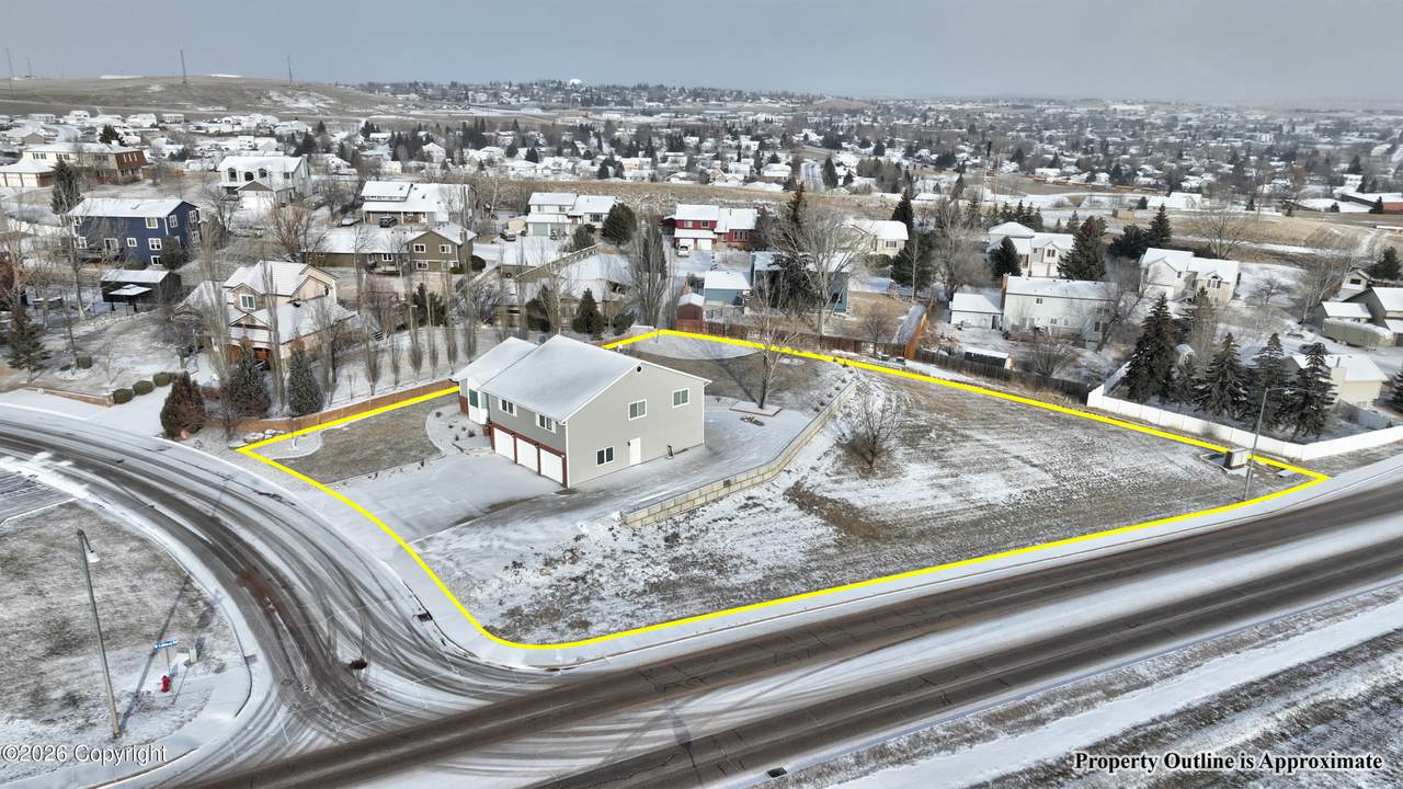 2503 Bluffs Ridge Dr - Photo 1