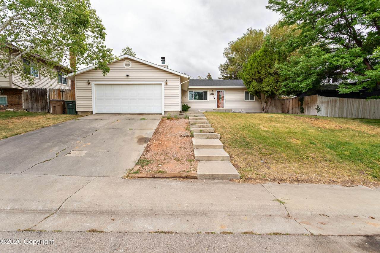 3200 Fitzpatrick Dr - Photo 1