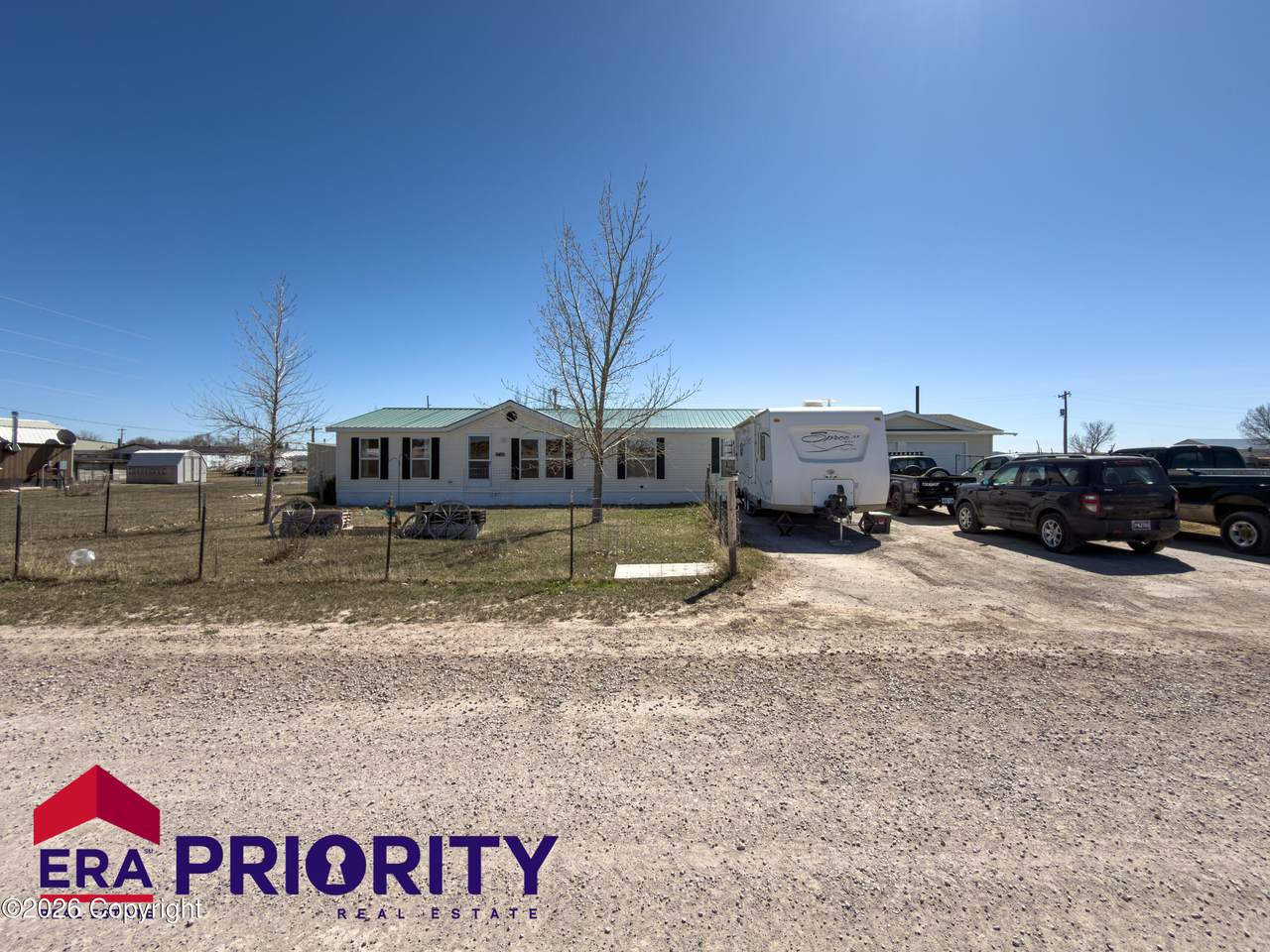 540 Sheridan St - Photo 1