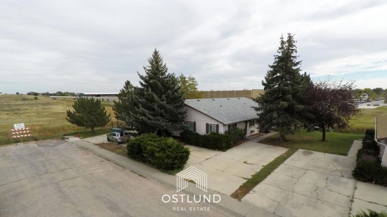 924 Ez St - Photo 1