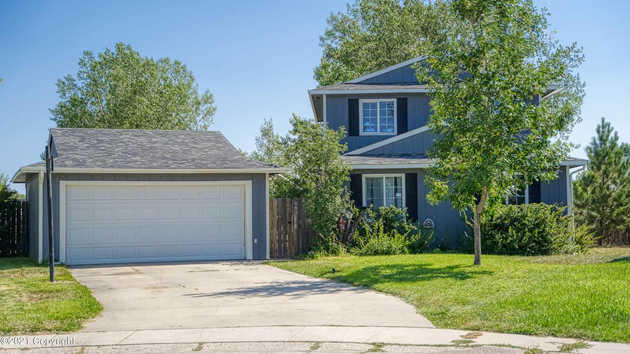 4911 Pumpkin Ct - Photo 1