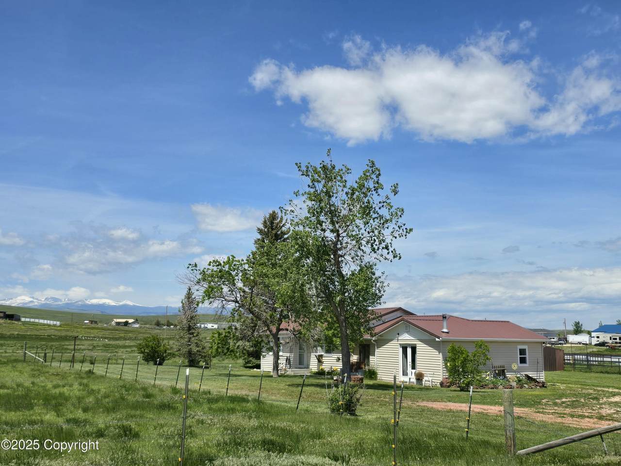 30 Pioneer Rd - Photo 1