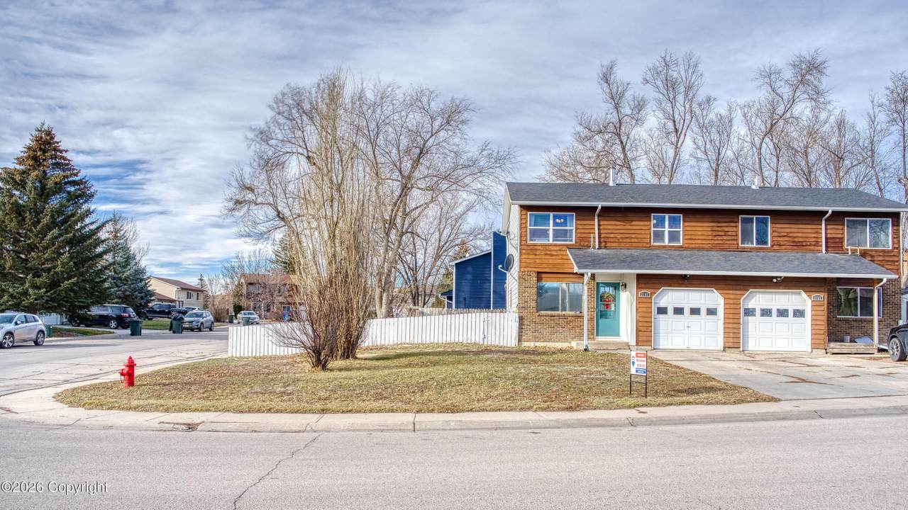 2102 Wagonhammer Ln - Photo 1