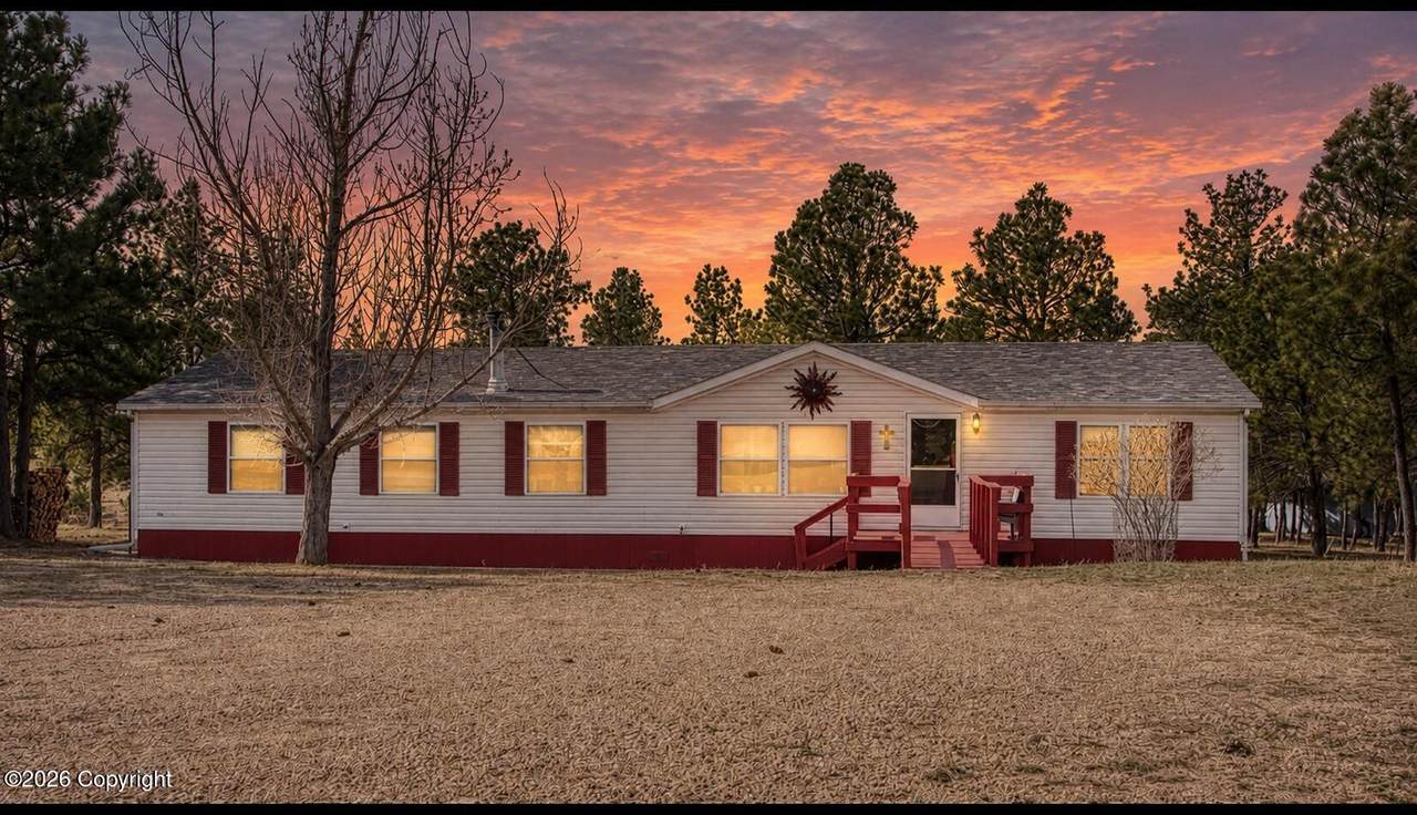 127 Pine Haven - Photo 1