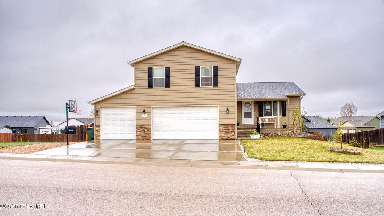 1304 Estes - Photo 1