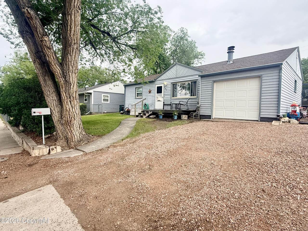309 Cascade - Photo 1