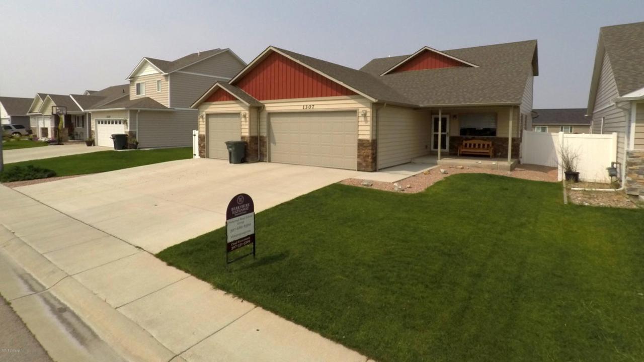 1307 Big Sky St - Photo 1