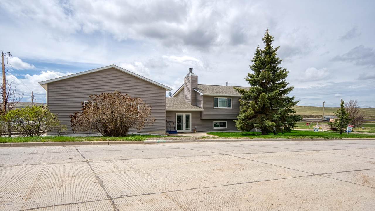 609 W Goshen St - Photo 1