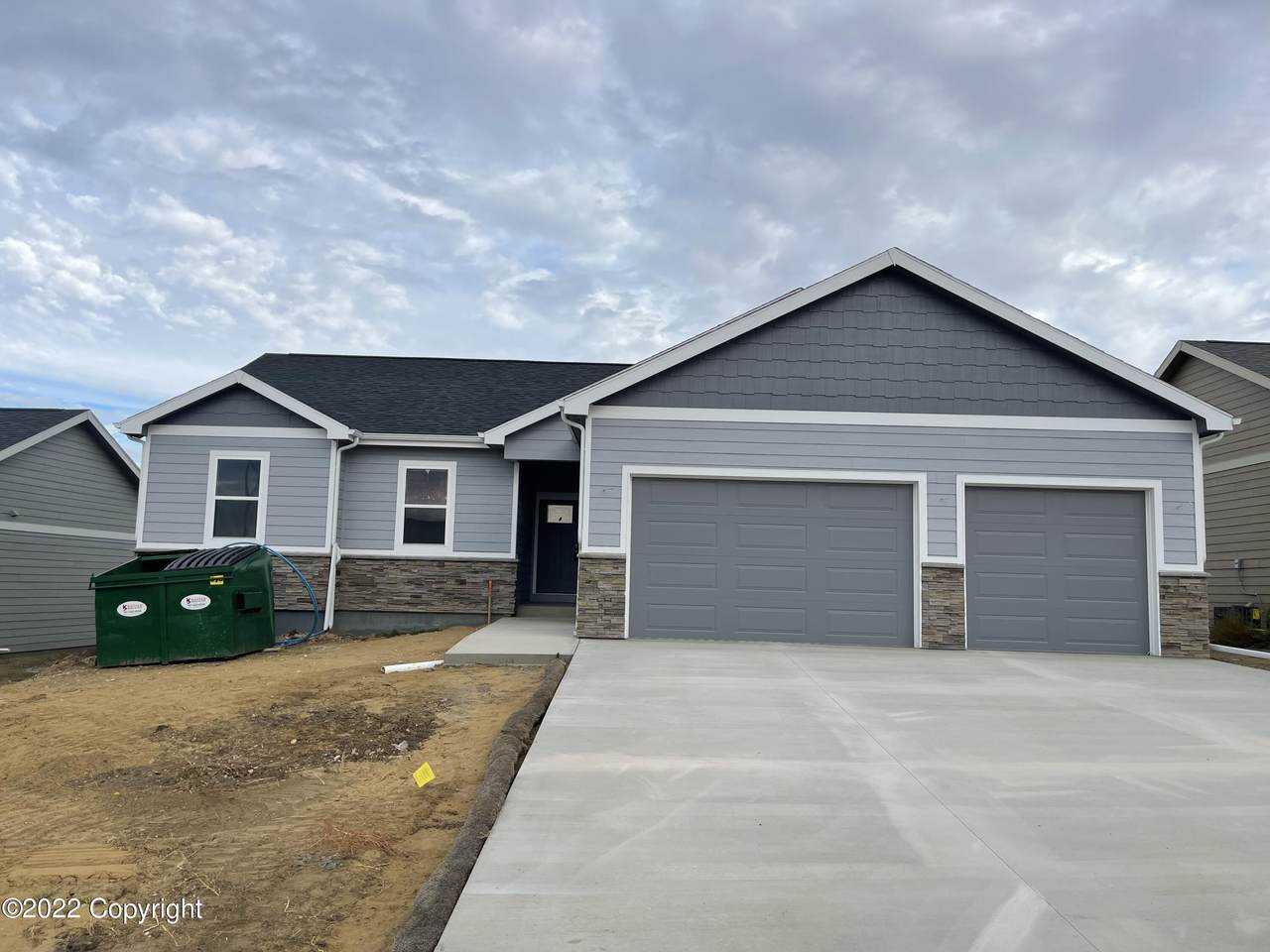 16 Kettleson Xing - Photo 1