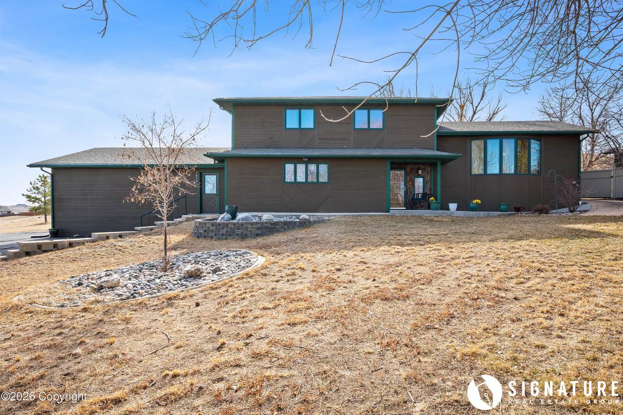 7890 Rimrock Dr - Photo 1