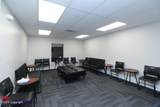 623 Commercial Dr - Photo 11