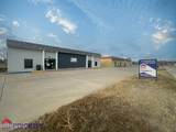 623 Commercial Dr - Photo 52