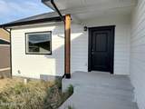 107 Watkins Street - Photo 6