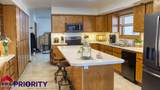 2417 Hillcrest Dr - Photo 15