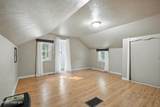 135 E Wentworth St - Photo 5