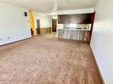 907 Fourth St - Photo 15
