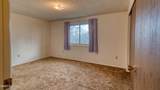819 E 12th St - Photo 21