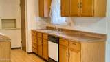 819 E 12th St - Photo 27