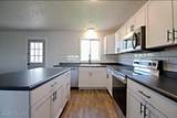 114 W Redwood St - Photo 10