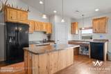 9 Sherry Pl - Photo 4