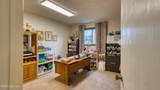 201 E Flying Circle Dr - Photo 20