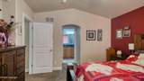 814 Sako Dr - Photo 16