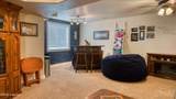 814 Sako Dr - Photo 37