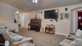 814 Sako Dr - Photo 6