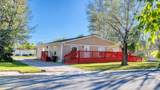 900 E 9th St - Photo 1