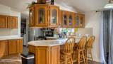 900 E 9th St - Photo 11
