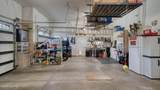 110 Villa Way - Photo 47