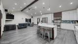 307 Roberts Ct - Photo 4