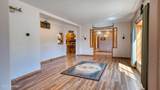 21 Conifer - Photo 12