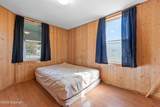 838 Wood - Photo 15
