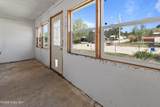 838 Wood - Photo 16