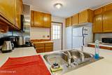 221 Pine St - Photo 19
